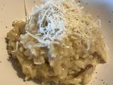 A picture of Creamy mushroom risotto.