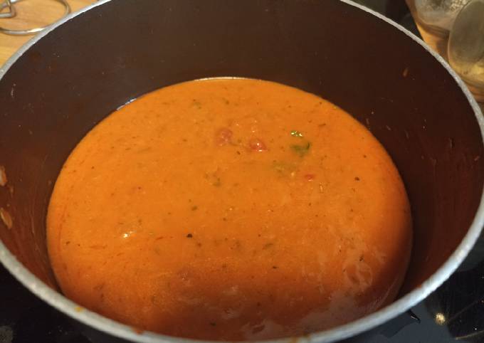 A picture of Homemade Tomato Sauce.