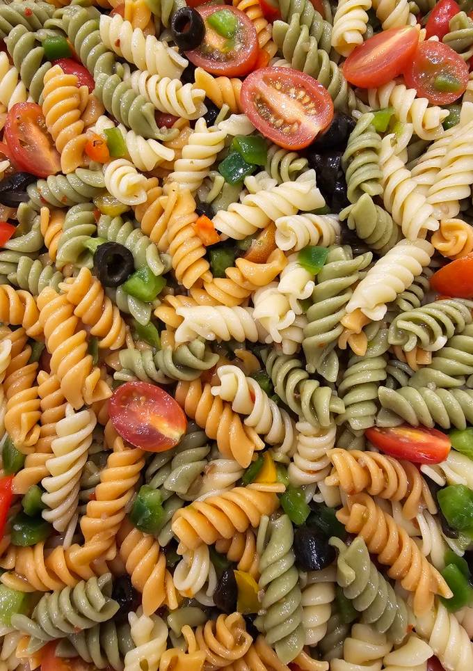 A picture of Pasta Salad.