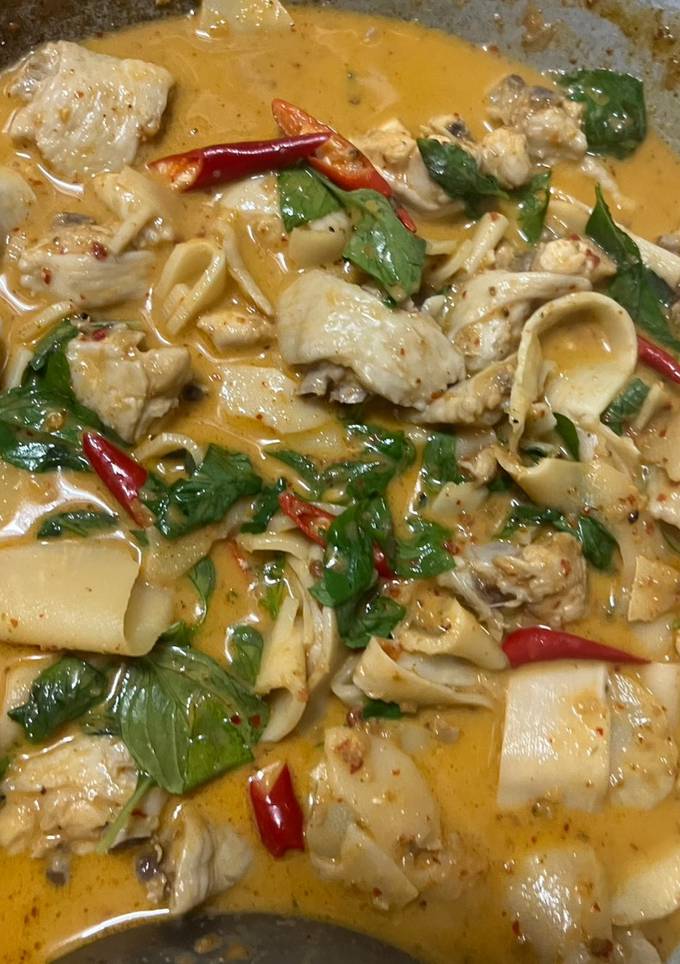 รูปของ แกงไก่ใส่หน่อไม้ดอง