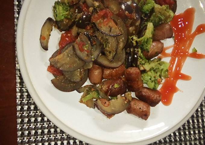 A picture of Brinjal-Broccoli-Sausage.