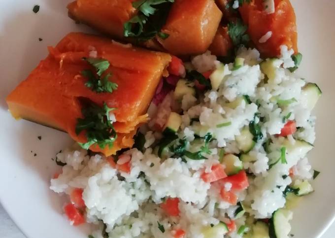 A picture of Pumkin served with vegetable rice.