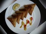 A picture of Veggie samosa.