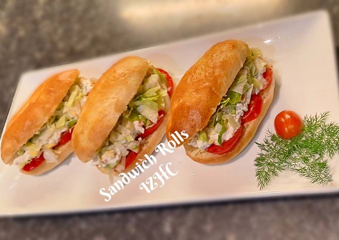 A picture of 🍔Vegetable Mayo Sandwiches with Leftove Chicken🍔.