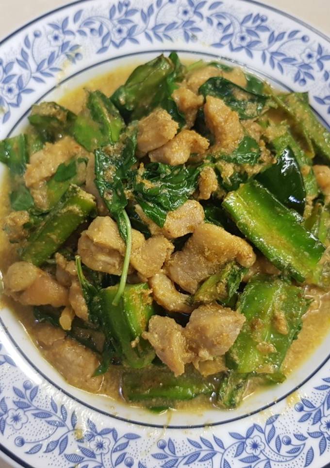 รูปของ ผัดเขียวหวานไก่