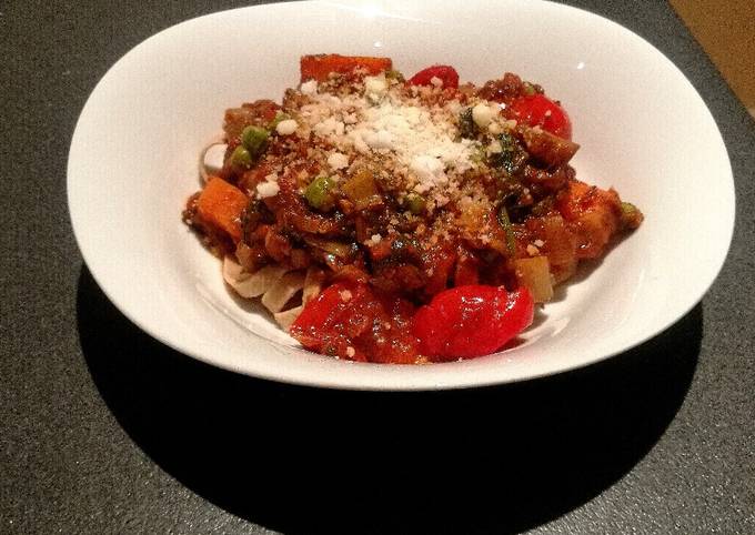 A picture of Vegetable Bolognese Sauce (Vegan/Vegetarian).