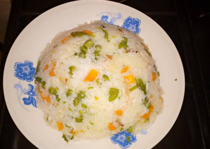 A picture of Vegetable Rice.