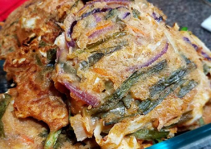 A picture of Sourdough kimchi vegetable pancakes.