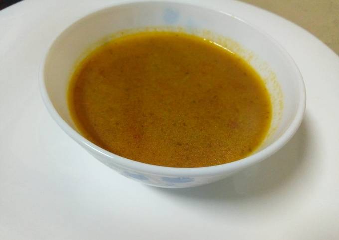 A picture of Turmeric tomato soup.