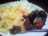 A picture of Fried beef,rice and cabbage.