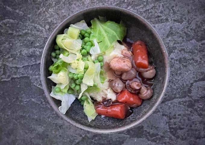 A picture of Mushroom Bourguignon.