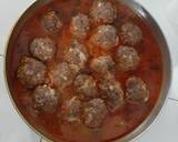 A picture of step 5 of Spaghetti & Meat Balls in tomato sauce.