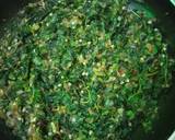 A picture of step 2 of Mkunde okra kienyeji mix.