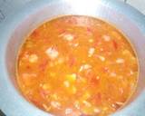 A picture of step 2 of Easy tomatoes soup.