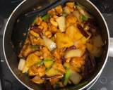 รูปขั้นตอนการทำที่ 4 ของ ไก่ผัดเม็ดมะม่วง สูตรพริกเผา