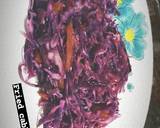 A picture of step 3 of Fried purple cabbage.