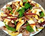 A picture of step 9 of Salad with duck, pears, apples and beets.