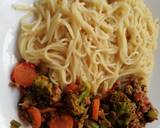 A picture of step 4 of Broccoli stir fry and spaghetti.