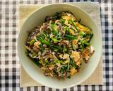 รูปขั้นตอนการทำที่ 3 ของ เห็ดหูหนูเส้นผัดกุ่ยช่ายกับไข่🍄🥚🍳