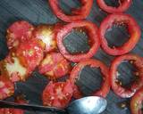 A picture of step 2 of Stuffed tomato omelette.