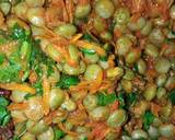 A picture of step 6 of Pigeon peas stew and steamed broccoli.