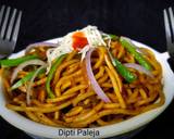 A picture of step 4 of Vegetable Hakka Noodles.