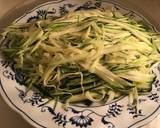 A picture of step 2 of California Farm Courgetti Strands, Spaghetti Squash and Meatballs.