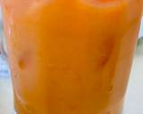 A picture of step 4 of Ice Carrot Juice.