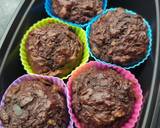 A picture of step 7 of Sugar free chocolate zucchini muffins.