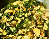 A picture of step 3 of Courgette with Garlic and Kale.