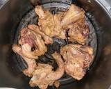 รูปขั้นตอนการทำที่ 1 ของ ไก่ย่างไม่ใส่สี