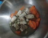 รูปขั้นตอนการทำที่ 2 ของ ซุปกิมจิซี่โครงหมู