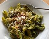 A picture of step 5 of Mushroom and Bean Pesto Pasta.