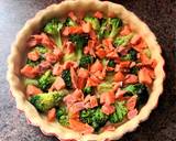 A picture of step 3 of Pie with broccoli and smoked trout.