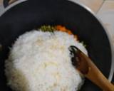 A picture of step 3 of Vegetables Rice.