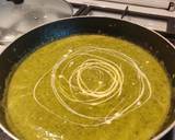 A picture of step 4 of Courgette Soup.