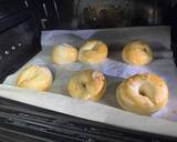 A picture of step 9 of Mini Bagels.