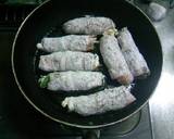 A picture of step 5 of Vegetable and Pork Rolls.