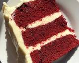 A picture of step 4 of Classic red velvet cake.