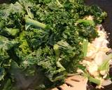 A picture of step 3 of Kale and eggs stir fry.