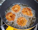 รูปขั้นตอนการทำที่ 5 ของ หมูก้อนทอด