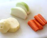 A picture of step 1 of Chicken and Vegetables Simmered In Ponzu Sauce.