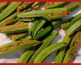 A picture of step 3 of Bharwa Bhindi / Stuffed Okra Recipe.