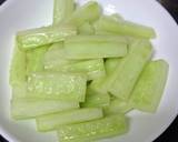 รูปขั้นตอนการทำที่ 4 ของ เนื้อผัดแตงกวา