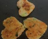 A picture of step 6 of Vegetable Pattice.