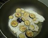 A picture of step 2 of Egg plant omelette.