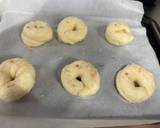 A picture of step 8 of Mini Bagels.