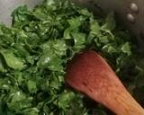 A picture of step 2 of Spinach rice and vegetable curry.