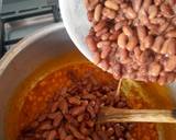 A picture of step 8 of Red beans & cabbage soup.