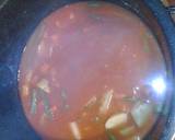 A picture of step 3 of Vegetable sausage soup.